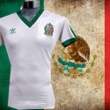 Camisa retrô Mexico branca logo 1986.