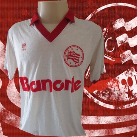 Camisa retrô Nautico finta branca Banorte