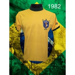 Camisa polo Seleção brasileira branca com gola amarela