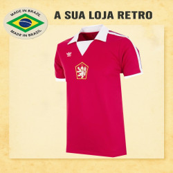 Camisa retrô Tchecoslovaquia logo 1980 .